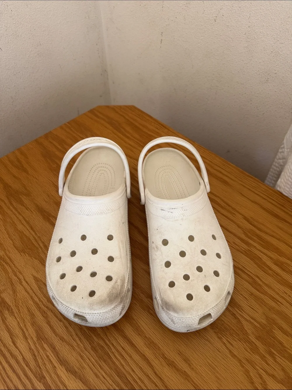 Men’s CROCS White Classic Clog - Size 12